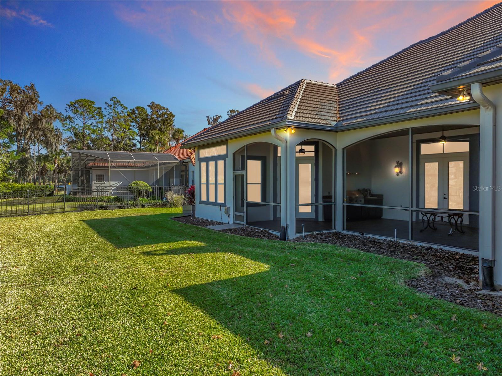 Listing photo id 78 for 3444 Foxmeadow Court