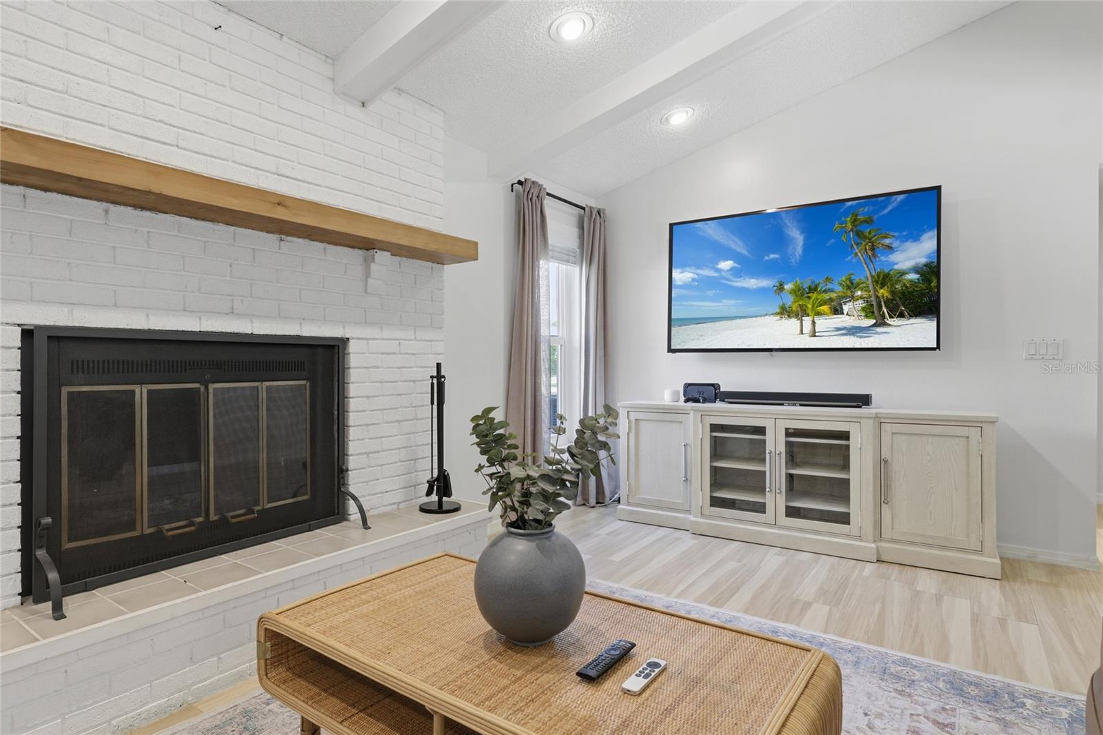 Image 17 of 65 For 14630 Aeries Way Drive