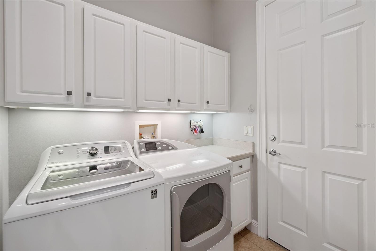 Image 25 of 43 For 9335 San Jose Boulevard