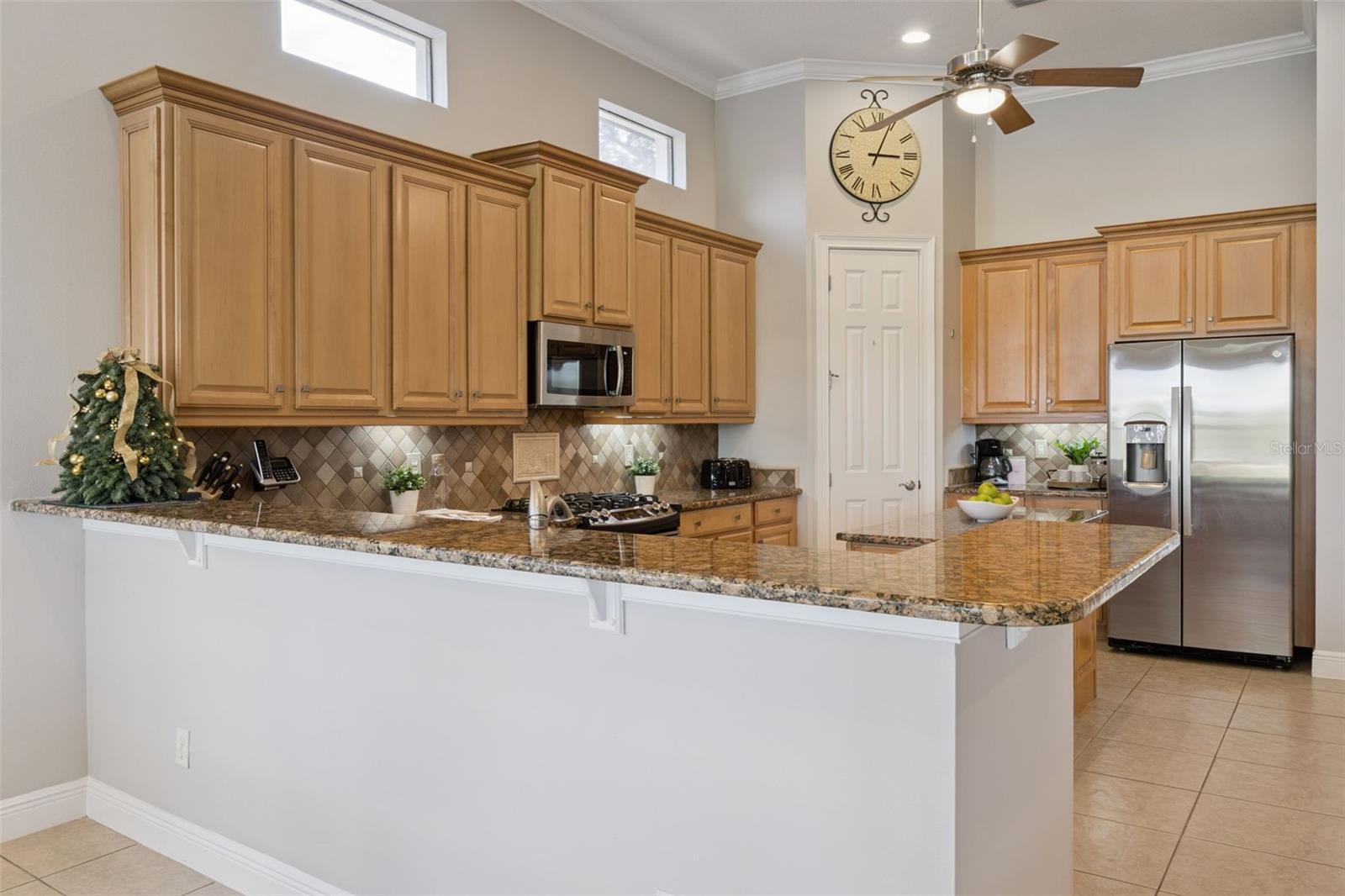 Image 6 of 43 For 9335 San Jose Boulevard