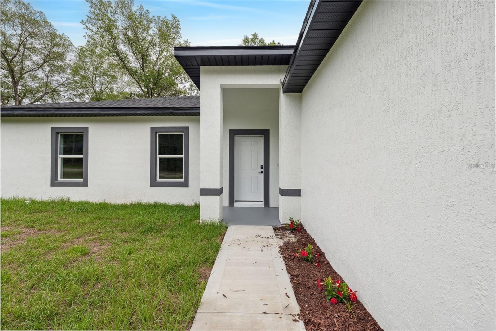 Image 9 of 40 For 732 Macroy Place