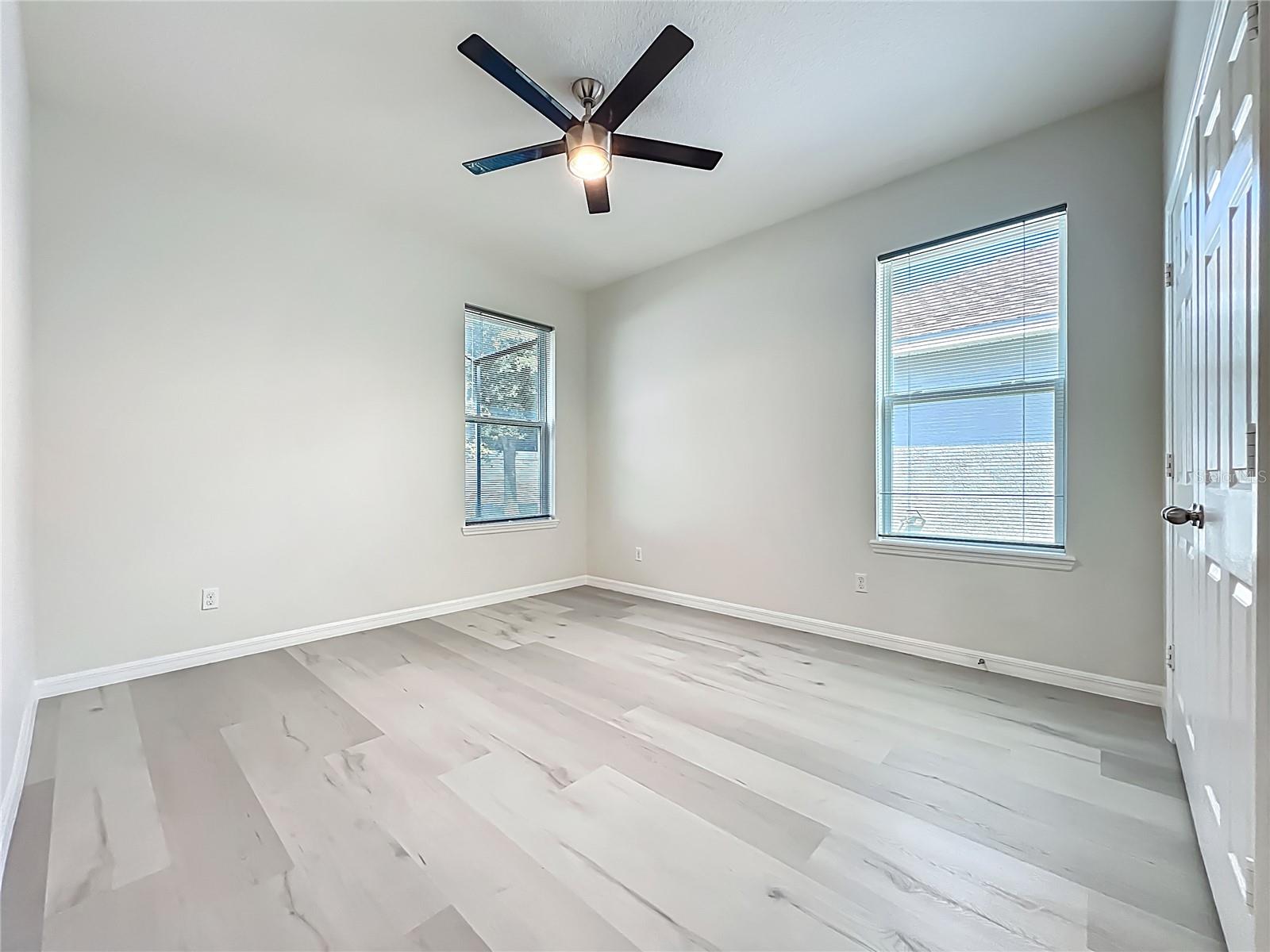 Image 7 of 16 For 14585 Magnolia Ridge Loop