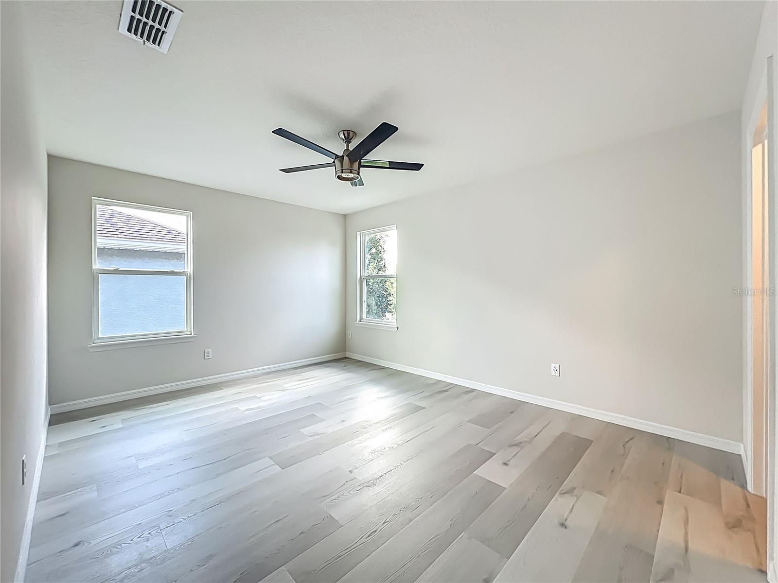 Image 9 of 16 For 14585 Magnolia Ridge Loop