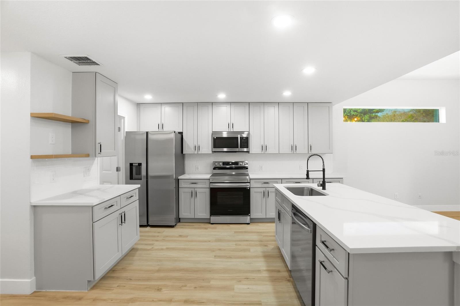 Image 11 of 34 For 3345 Furlong Way