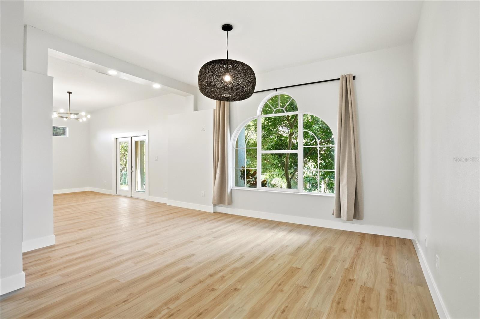 Image 20 of 34 For 3345 Furlong Way