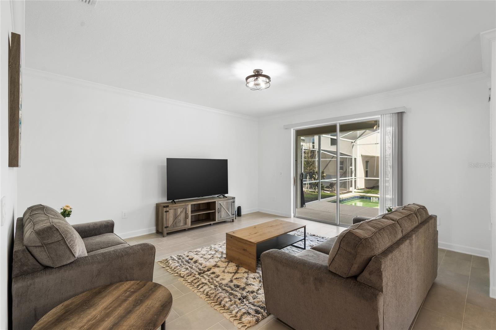 Image 12 of 44 For 8931 Takeaway Way