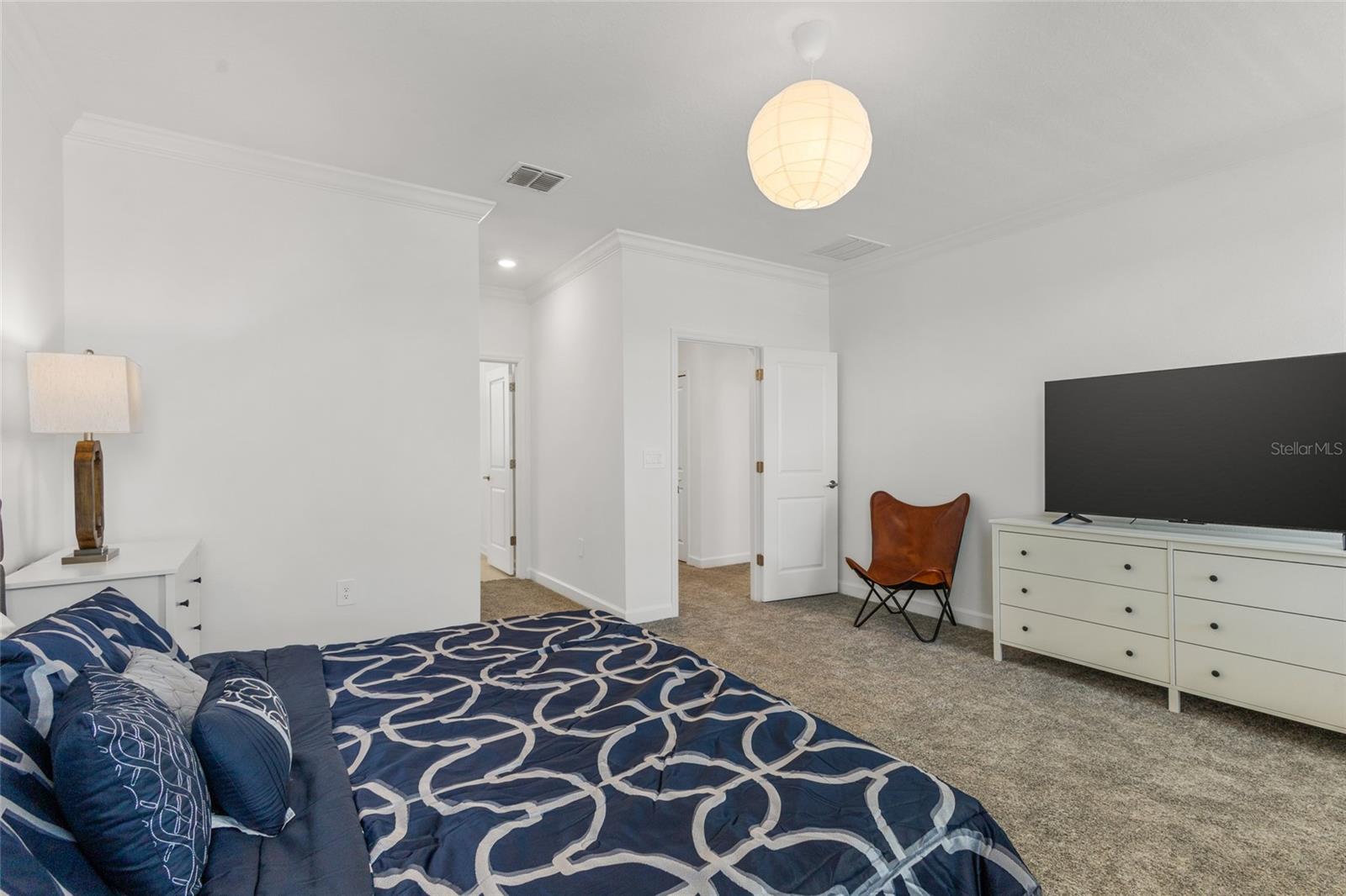 Image 18 of 44 For 8931 Takeaway Way