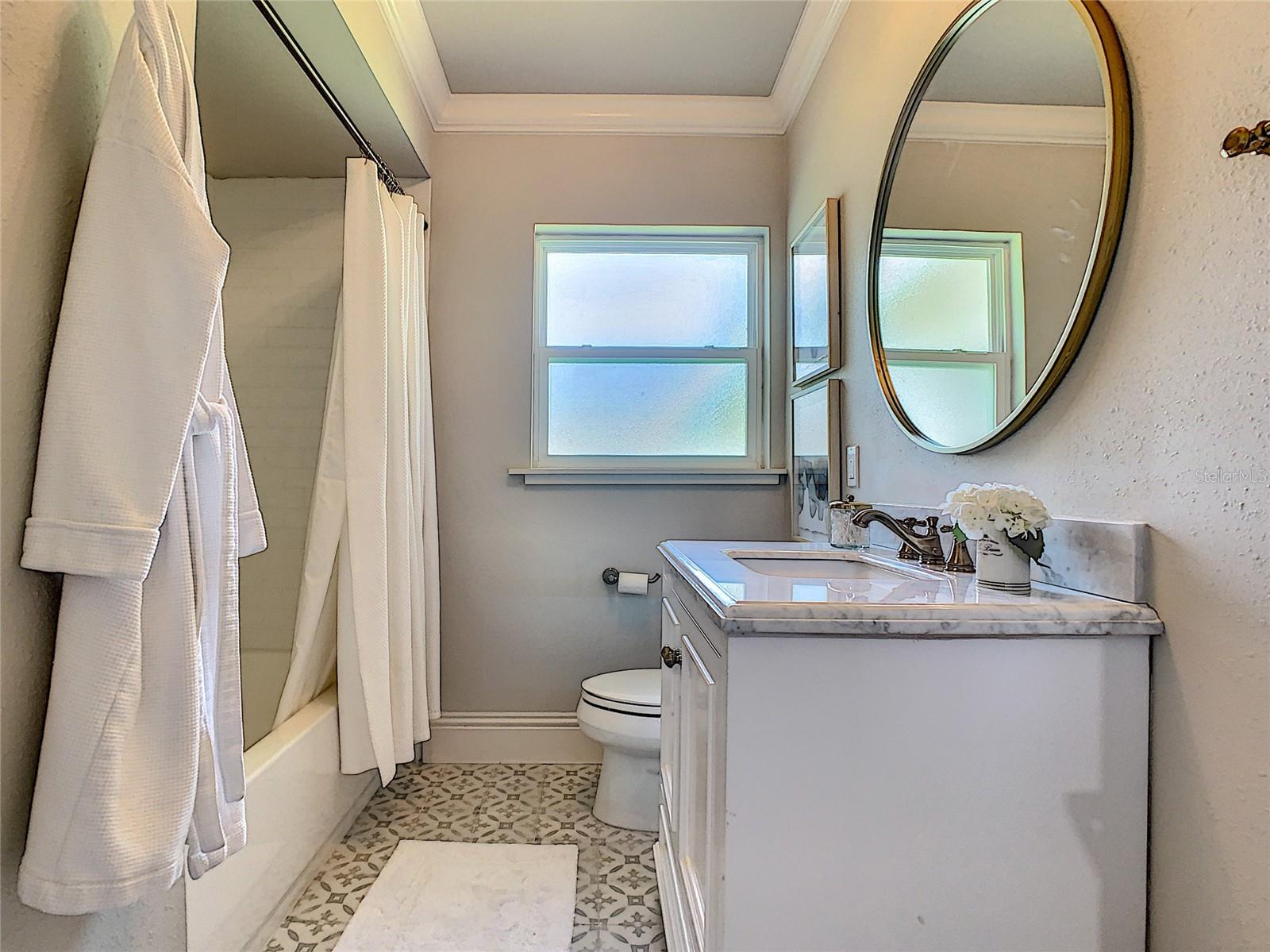 Image 17 of 35 For 1945 Gunn Road