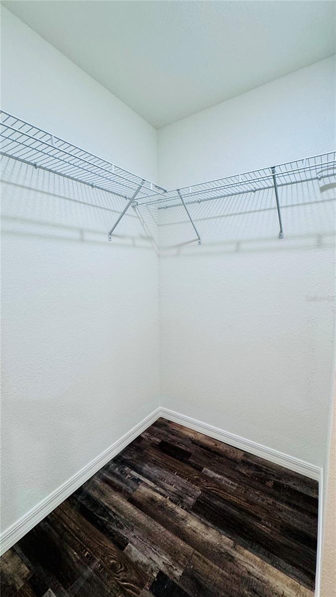 Image 12 of 18 For 27063 Washington Street