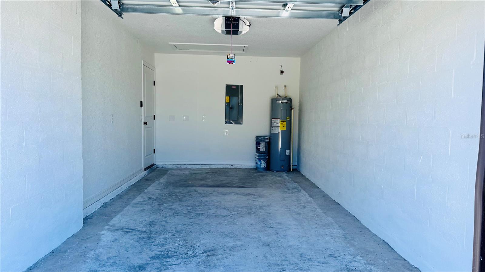 Image 13 of 18 For 27063 Washington Street