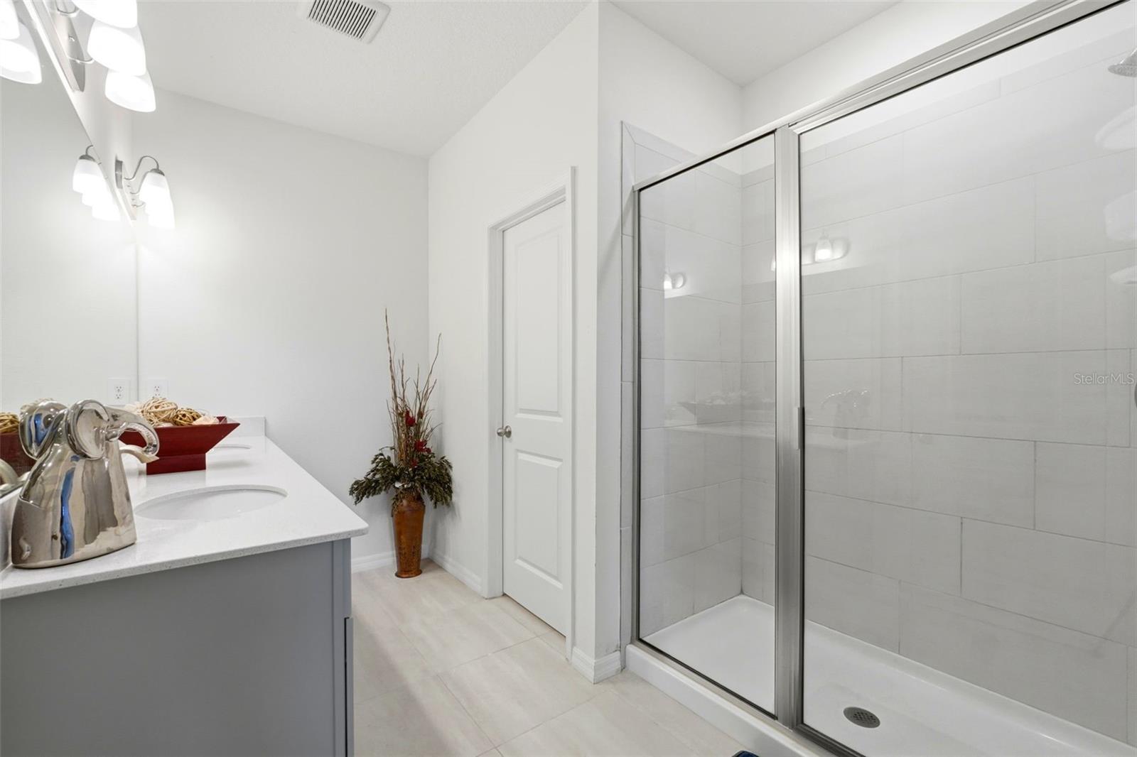 Image 18 of 26 For 4393 Small Creek Road