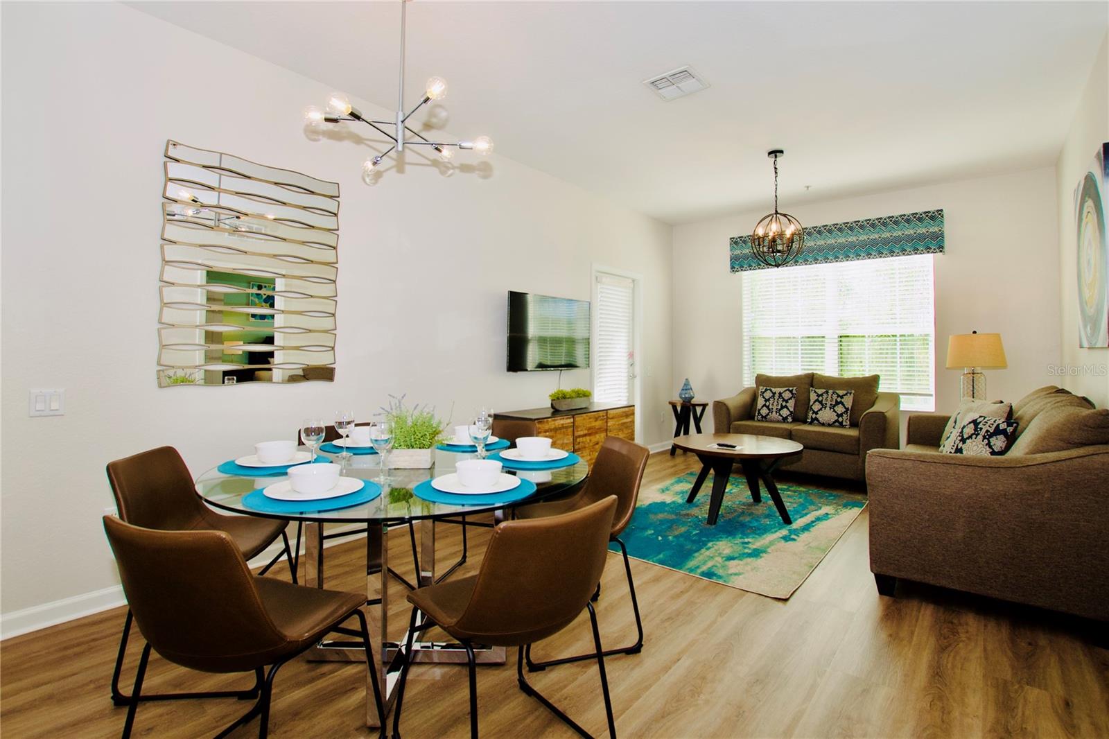 Image 5 of 48 For 4114 Breakview Drive 210