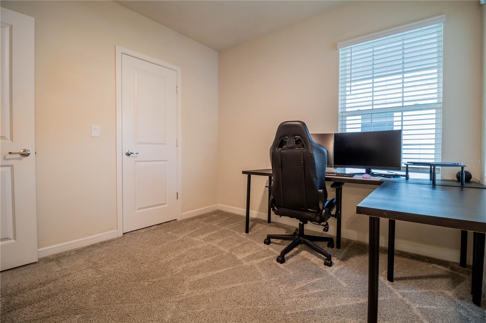 Image 21 of 36 For 2039 Canopy Terrace Boulevard