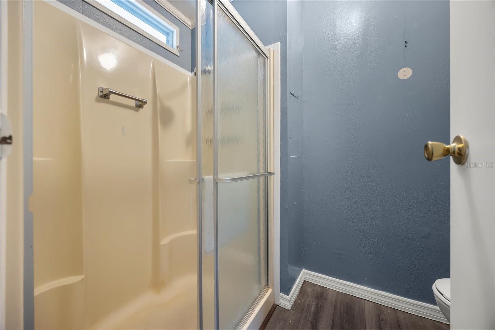 Image 16 of 38 For 2626 Fiddlewood Court 869