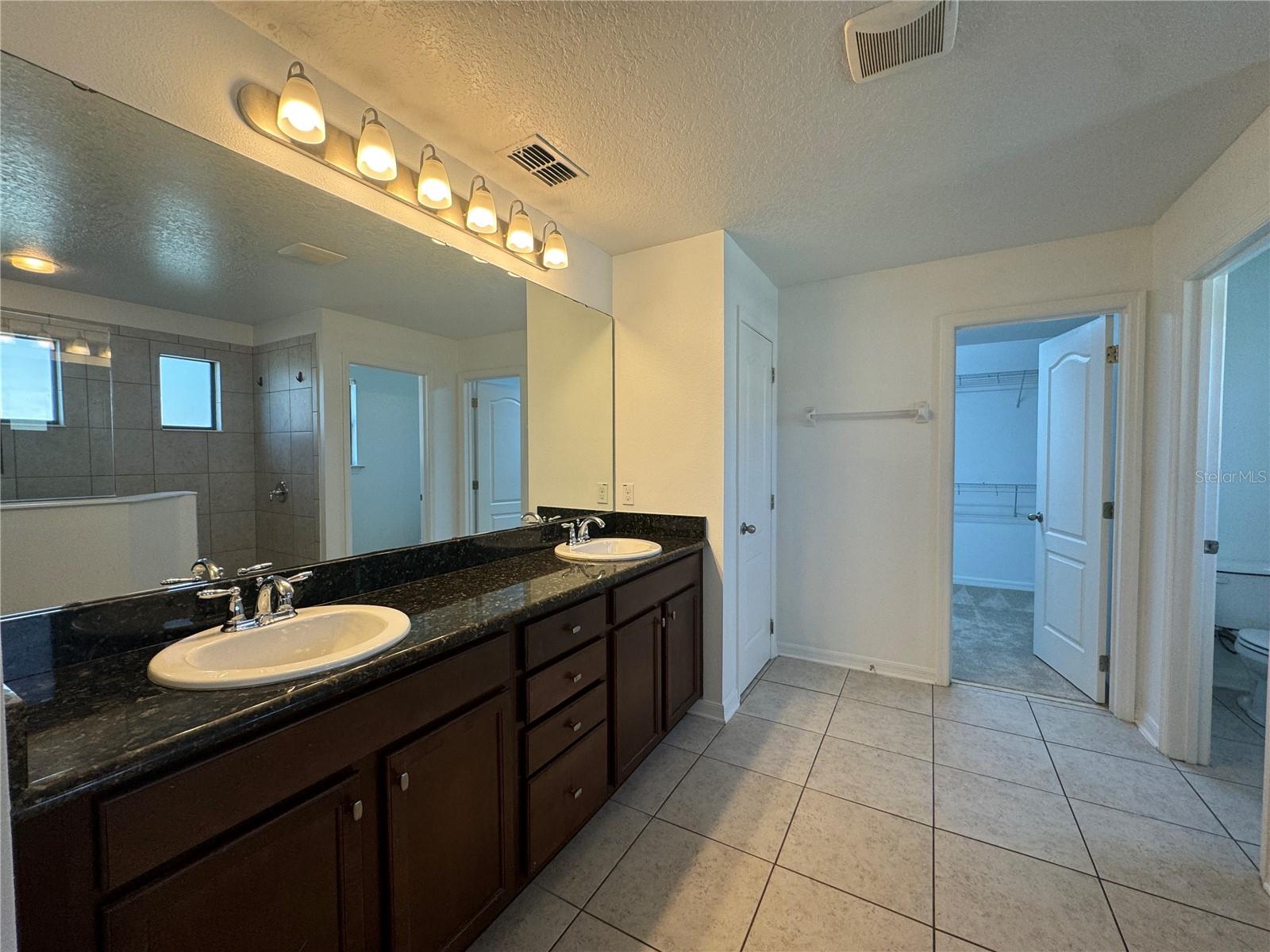 Image 31 of 38 For 1077 Thunderhead Lane