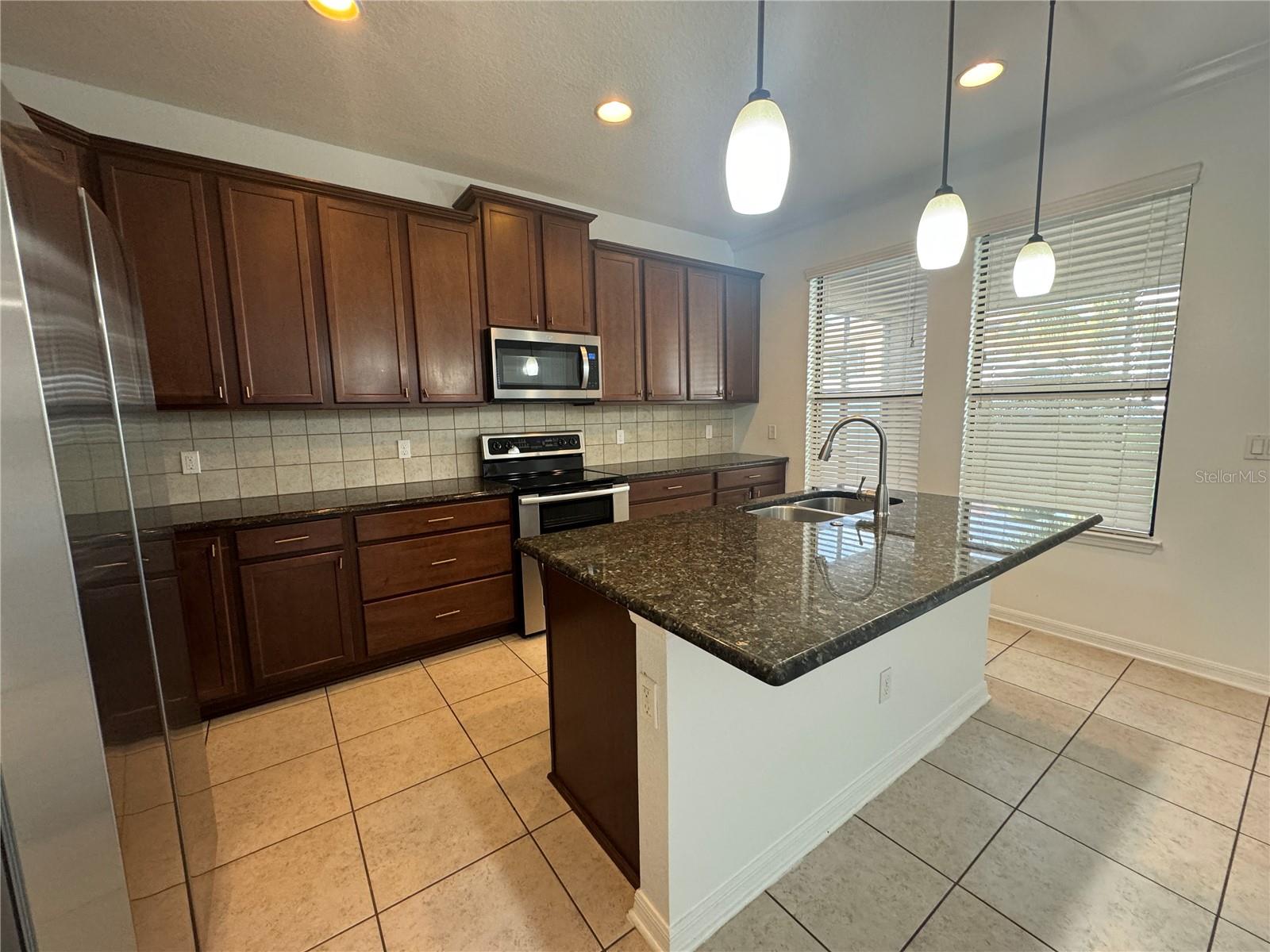 Image 9 of 38 For 1077 Thunderhead Lane