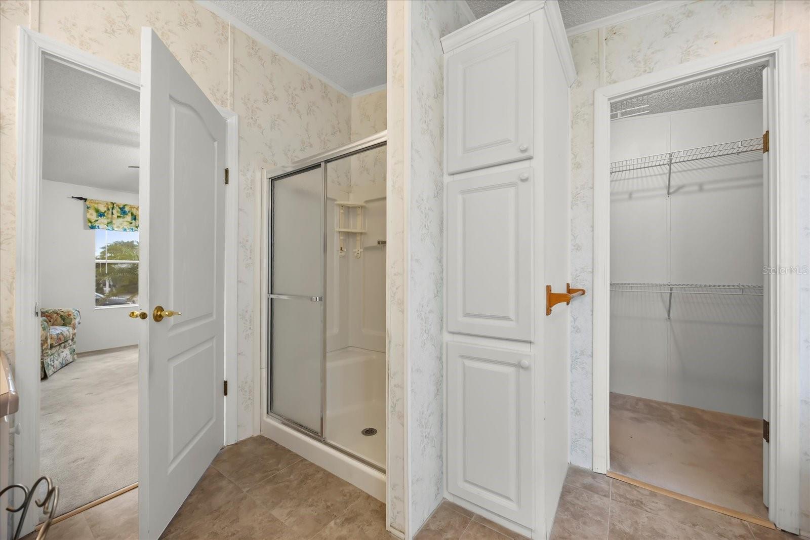 Image 15 of 39 For 2632 Lake Grassmere Circle 1854