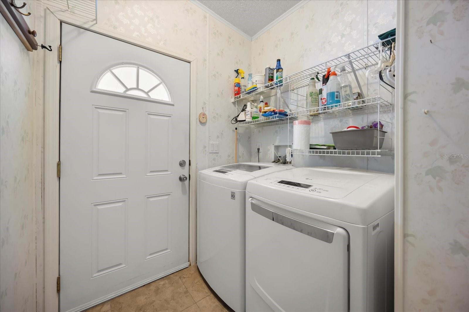 Image 21 of 39 For 2632 Lake Grassmere Circle 1854