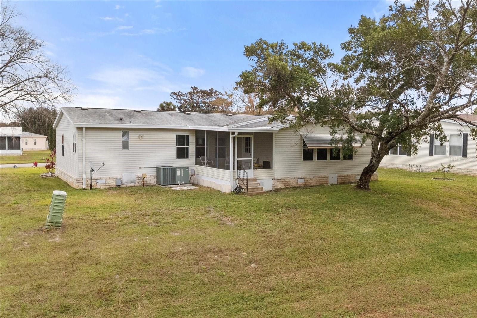 Image 26 of 39 For 2632 Lake Grassmere Circle 1854