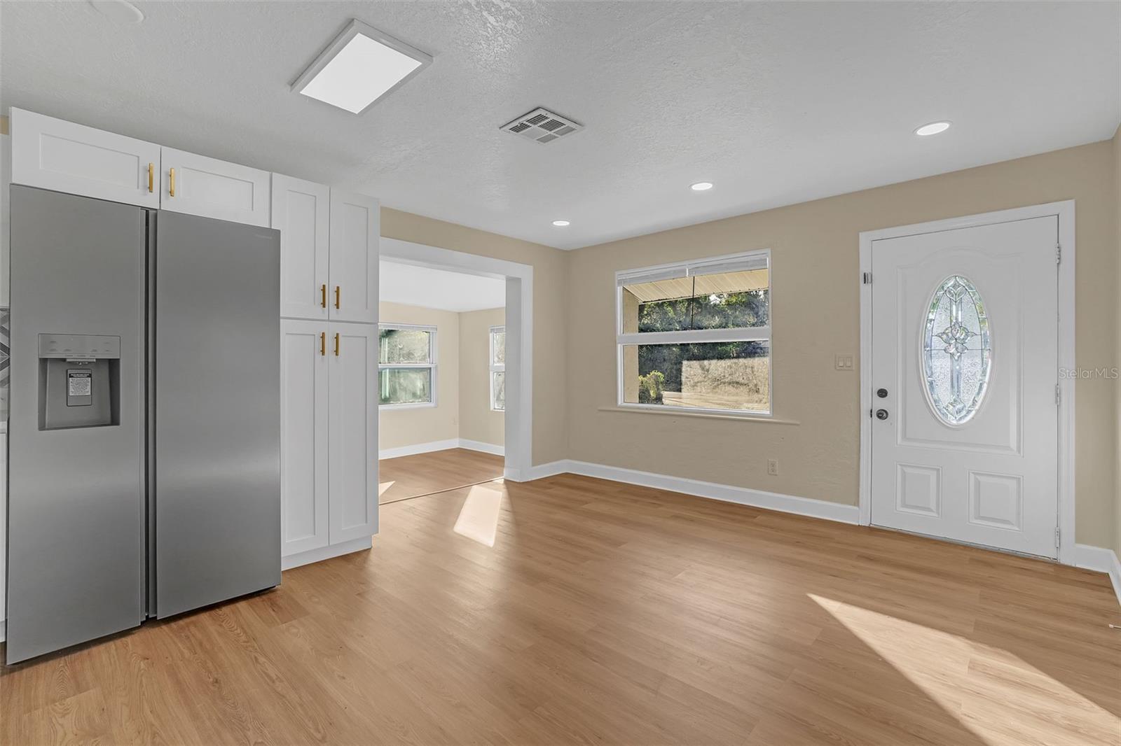 Image 7 of 30 For 230 Howard Boulevard