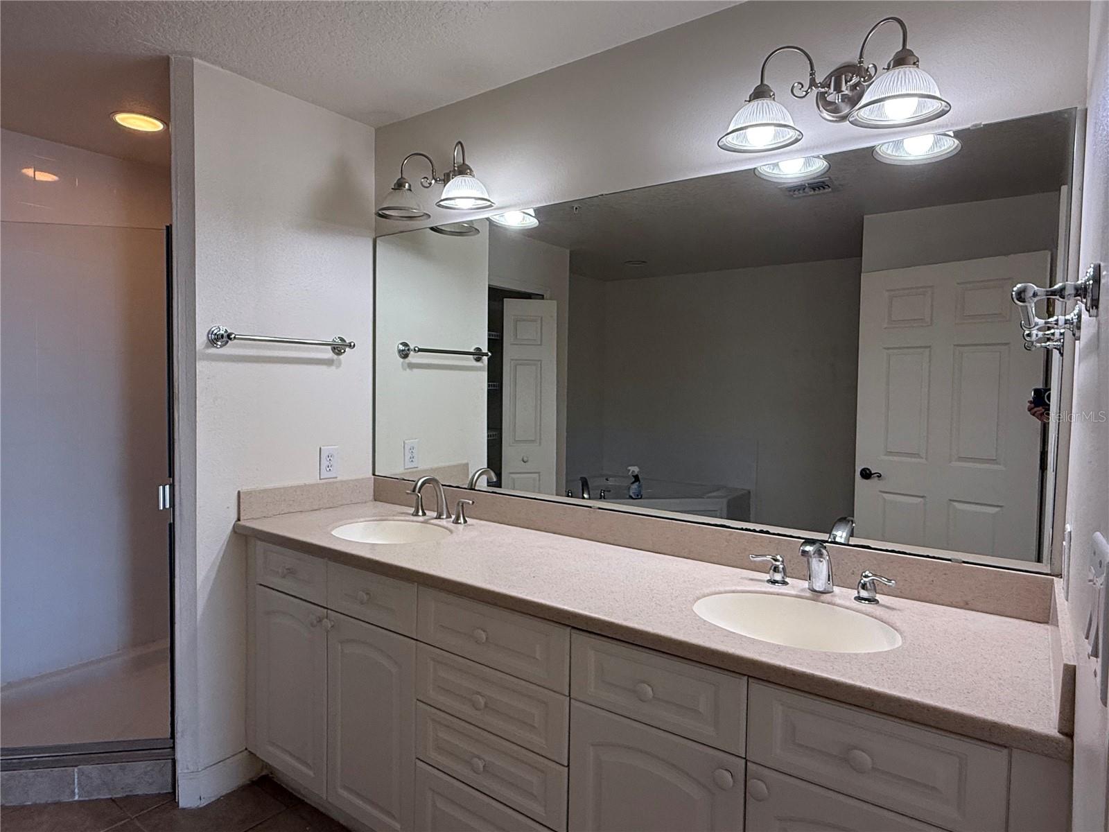 Image 8 of 20 For 6336 Buford Street 604