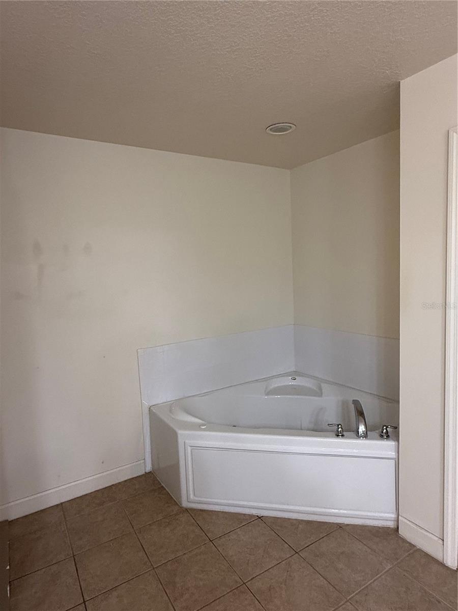 Image 9 of 20 For 6336 Buford Street 604