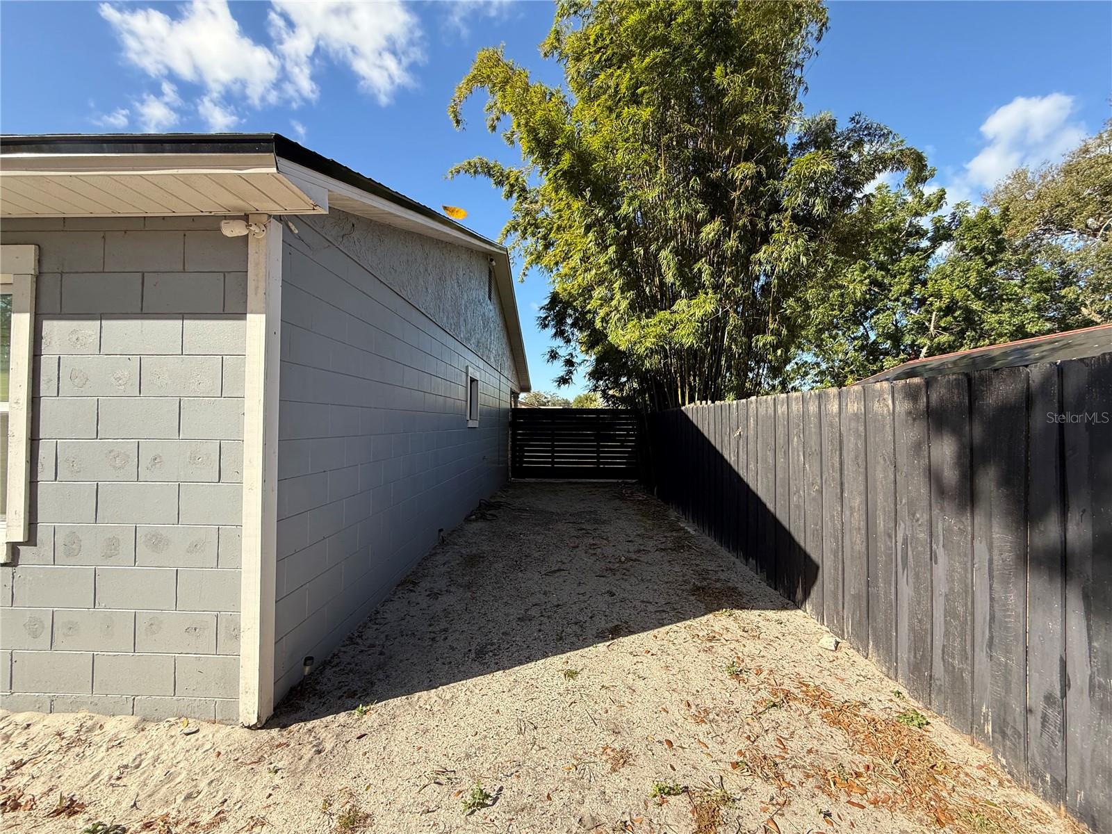 Image 20 of 23 For 6929 Firebird Drive