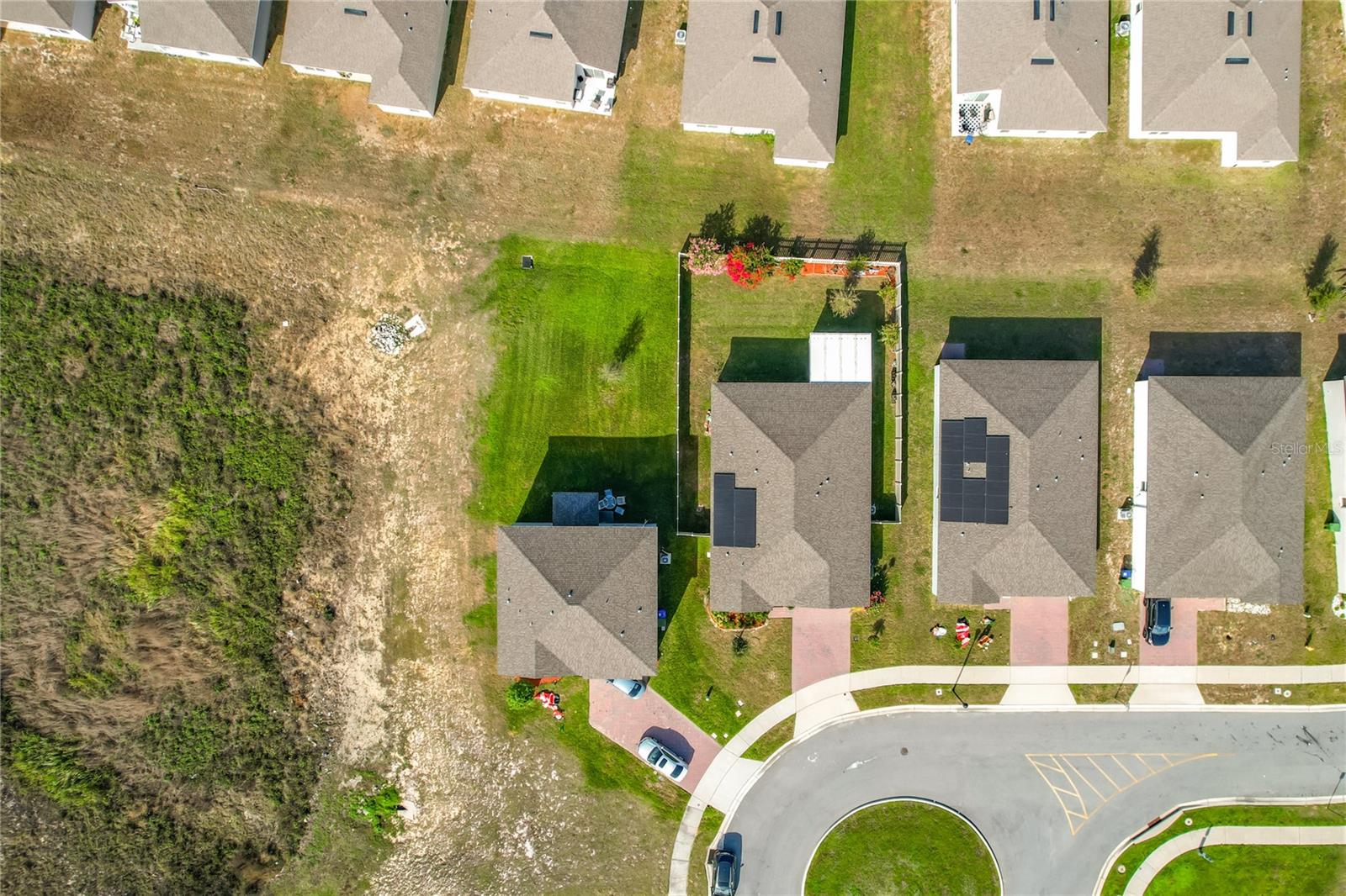 Image 44 of 54 For 928 Cambridge Drive