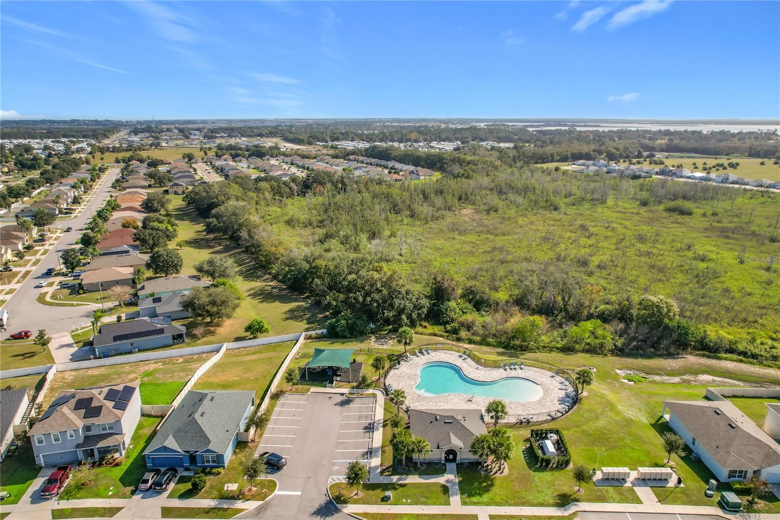 Image 46 of 54 For 928 Cambridge Drive