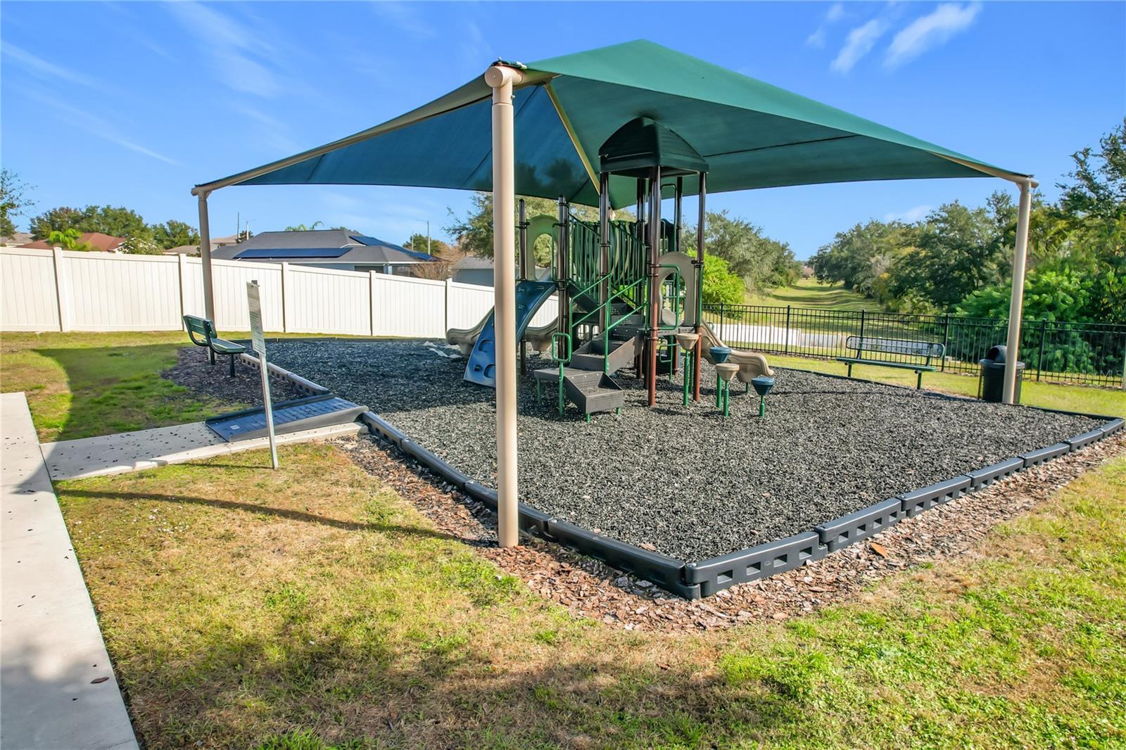 Image 49 of 54 For 928 Cambridge Drive