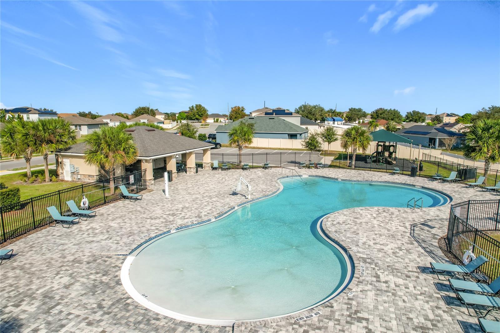 Image 51 of 54 For 928 Cambridge Drive