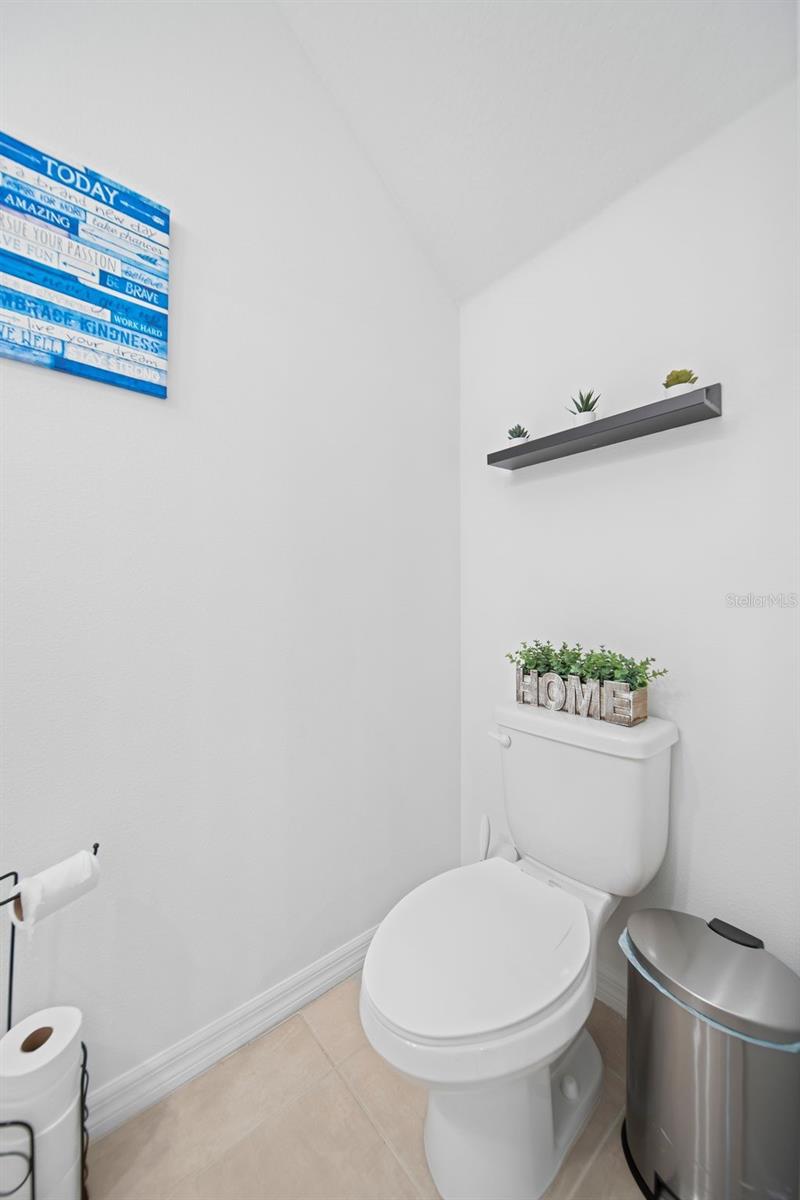 Image 11 of 27 For 3593 Anibal Street