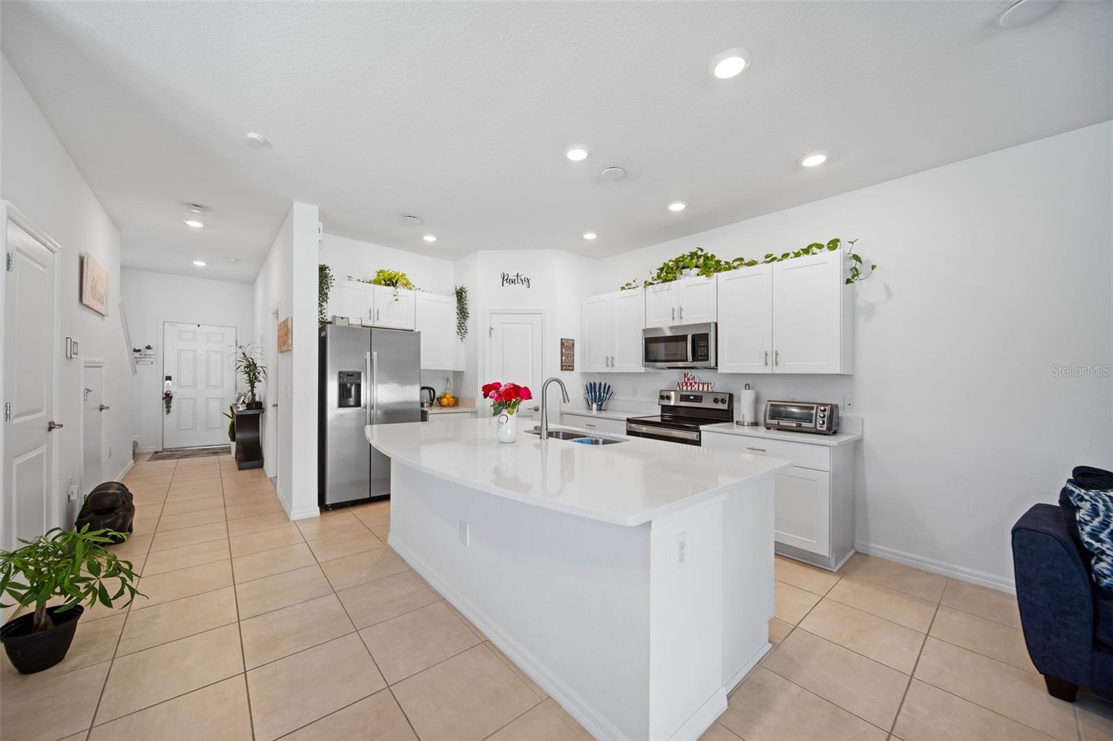 Image 6 of 27 For 3593 Anibal Street