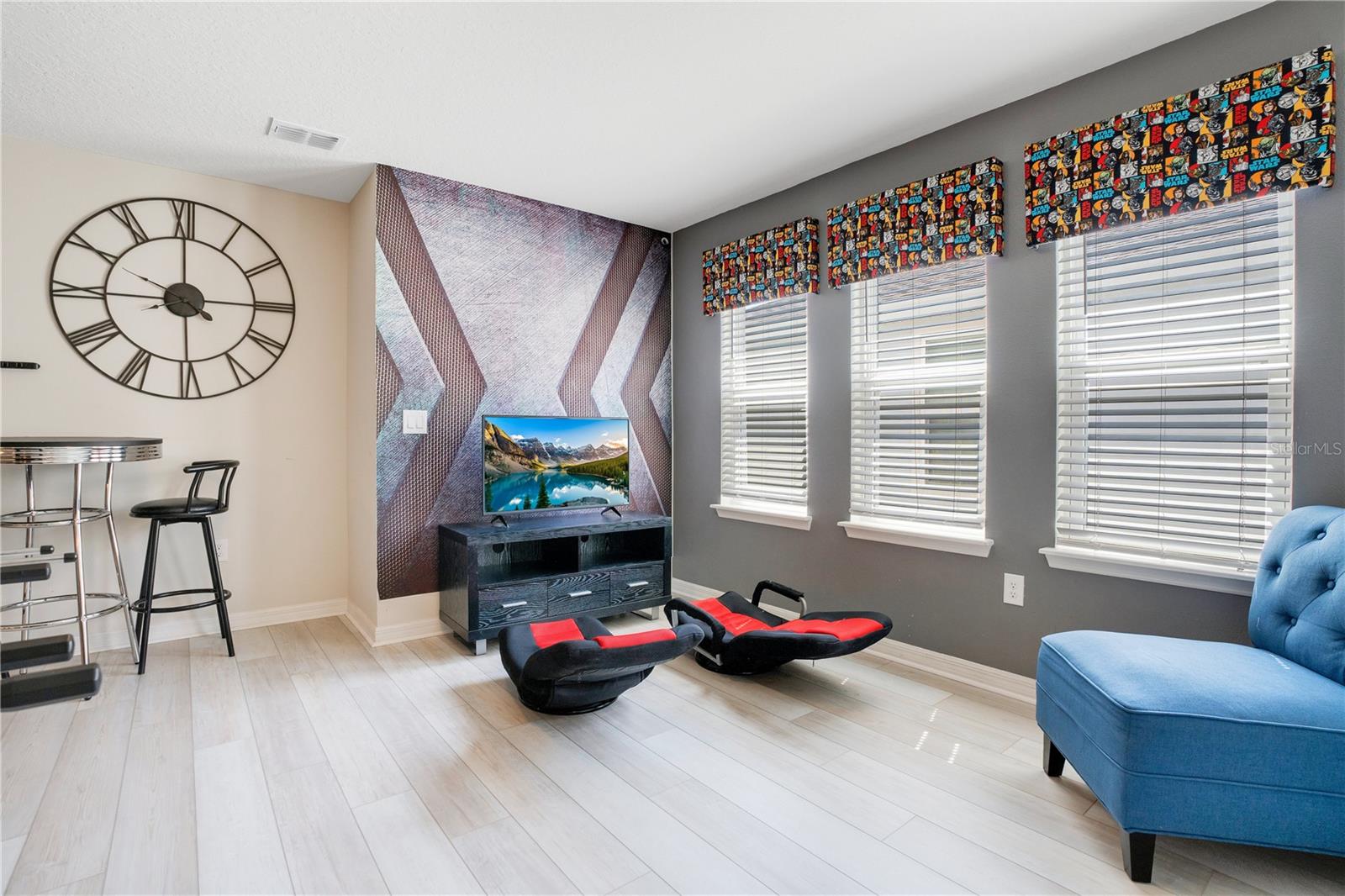 Image 14 of 56 For 2316 Lelani Circle