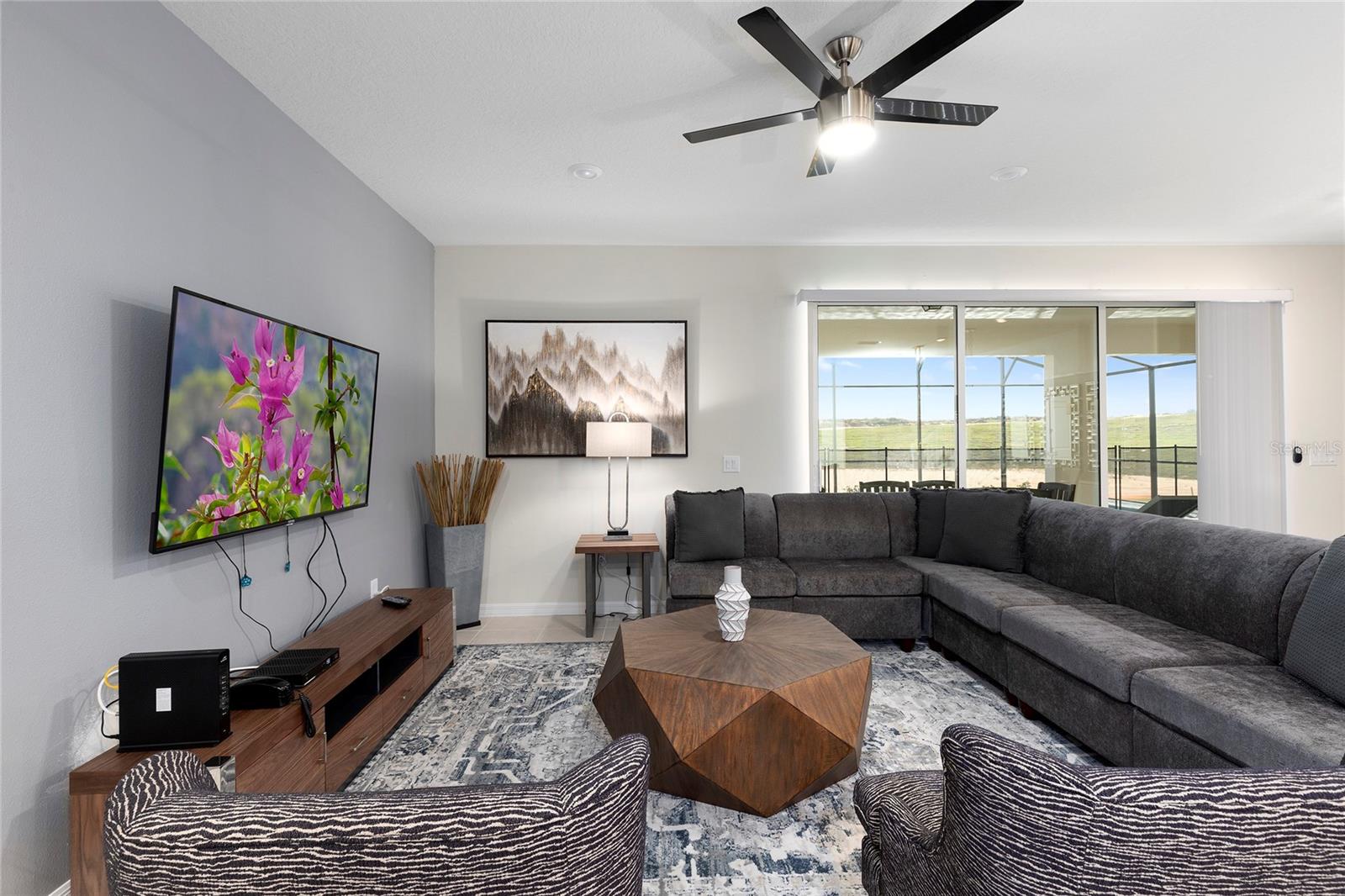 Image 3 of 56 For 2316 Lelani Circle