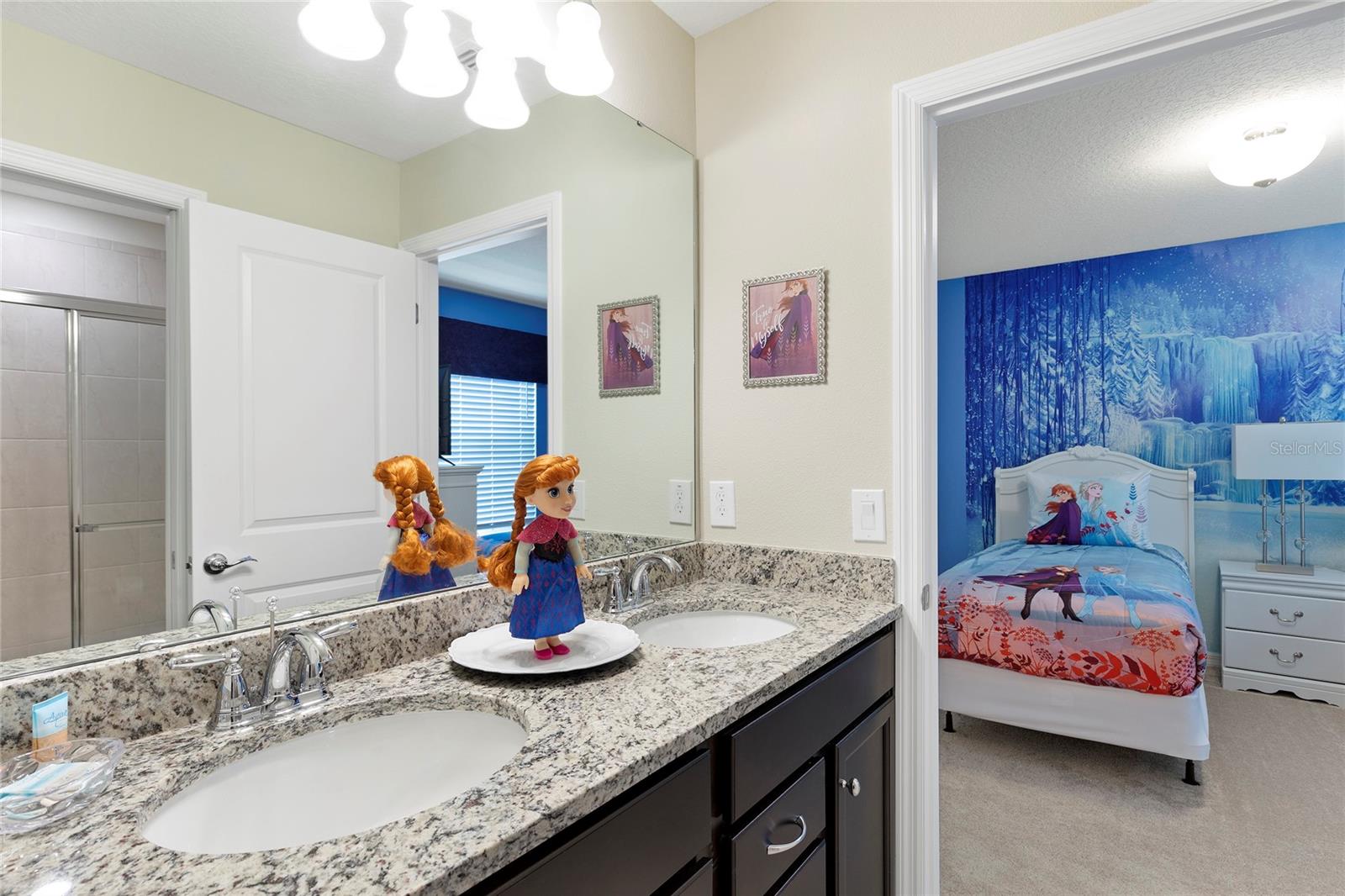 Image 37 of 56 For 2316 Lelani Circle