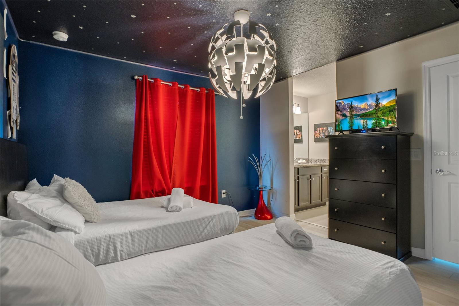 Image 39 of 56 For 2316 Lelani Circle