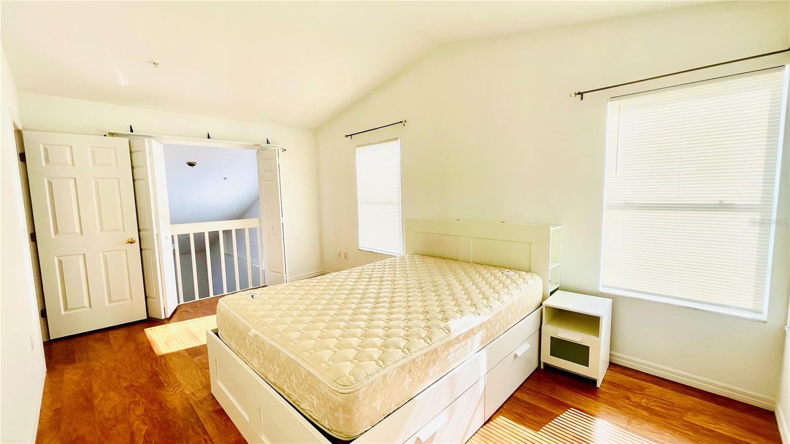 Image 11 of 14 For 3381 Hamlet Loop