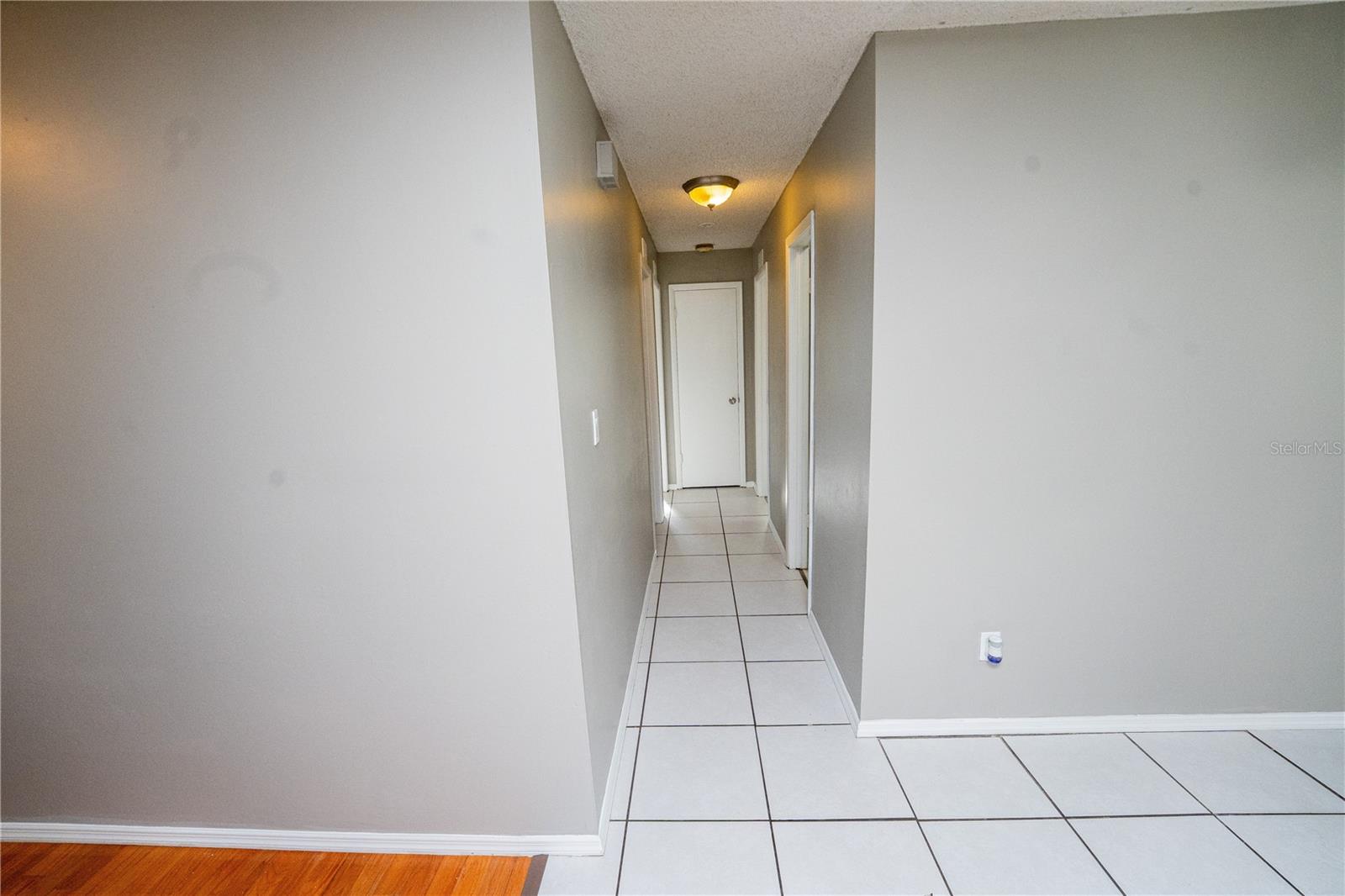 Image 20 of 48 For 150 Lady Susan Court