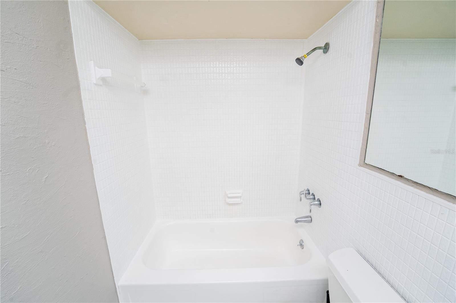 Image 22 of 48 For 150 Lady Susan Court