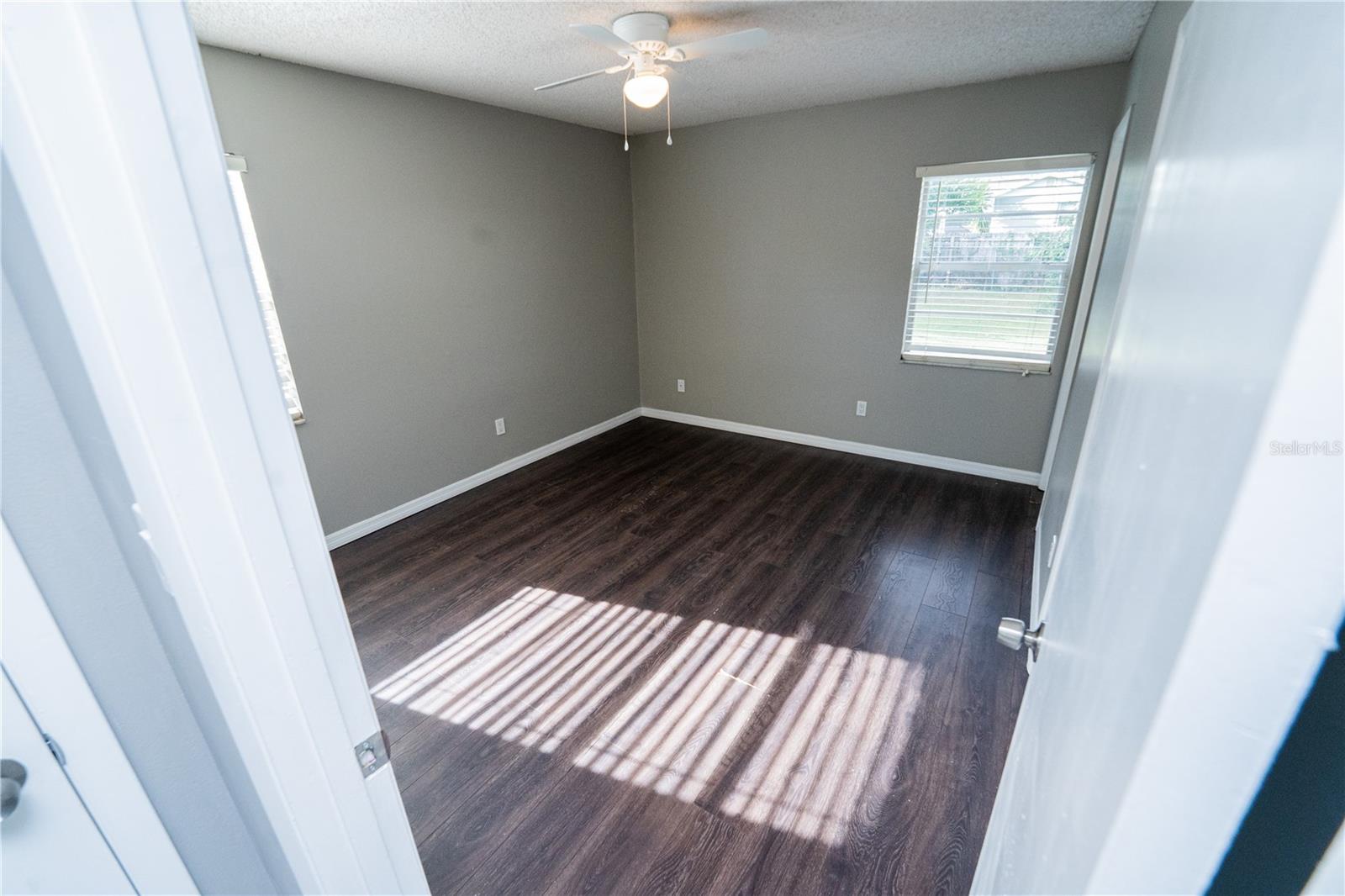 Image 28 of 48 For 150 Lady Susan Court