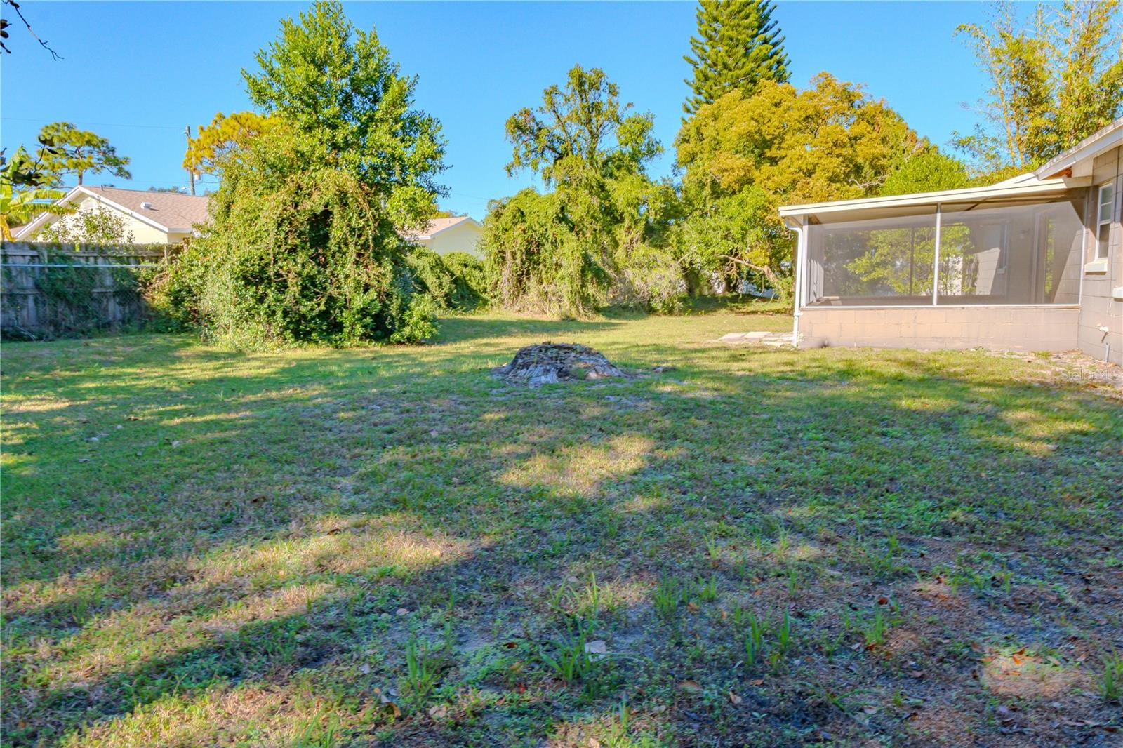 Image 44 of 48 For 150 Lady Susan Court