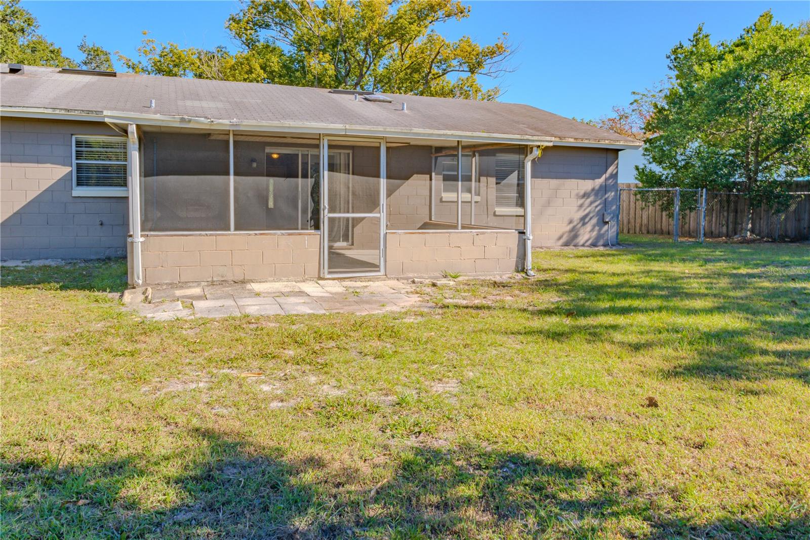 Image 47 of 48 For 150 Lady Susan Court