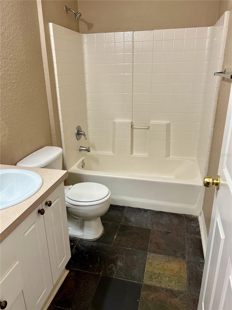 Image 18 of 21 For 835 Grand Regency Point 203