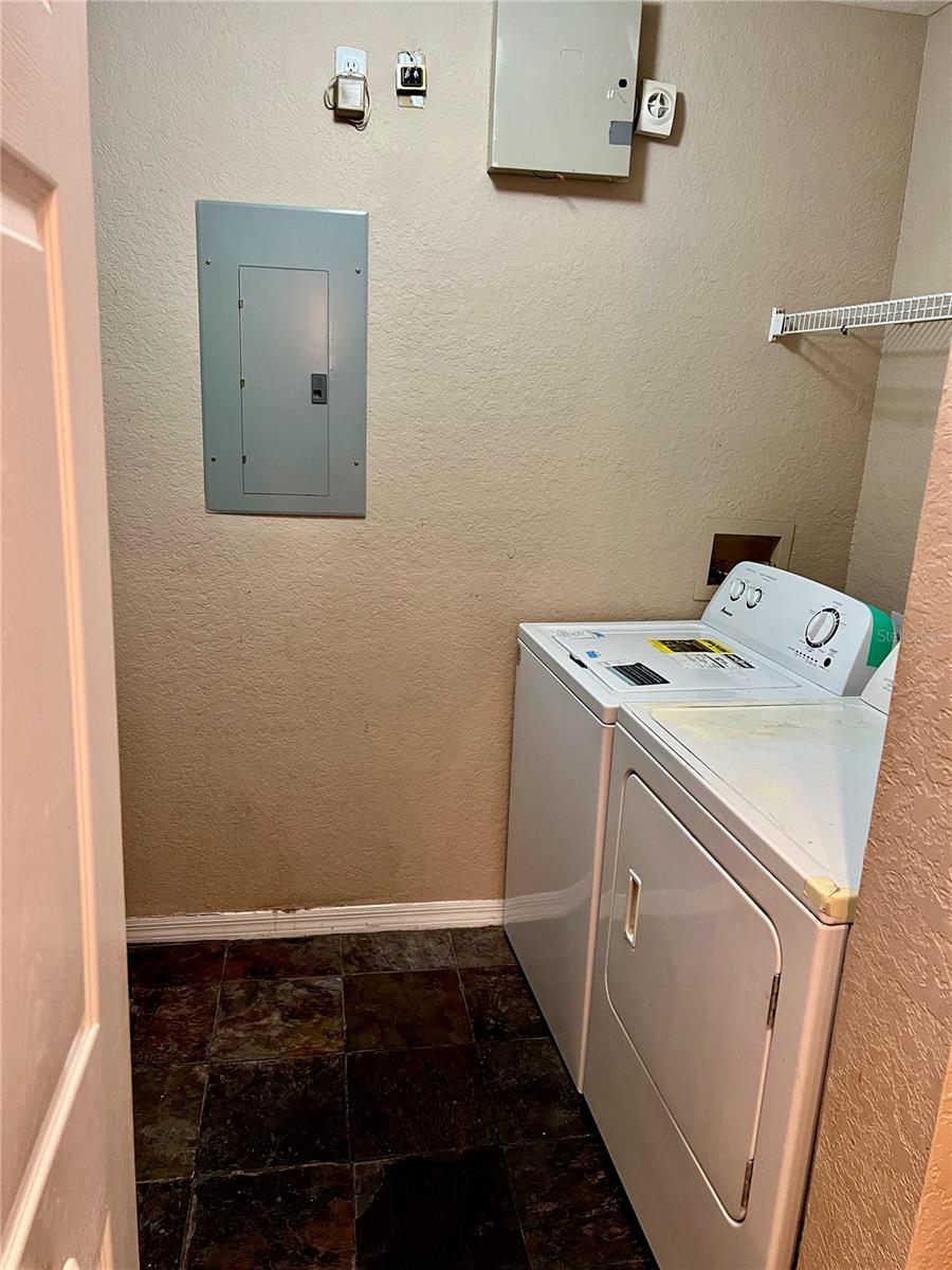 Image 20 of 21 For 835 Grand Regency Point 203