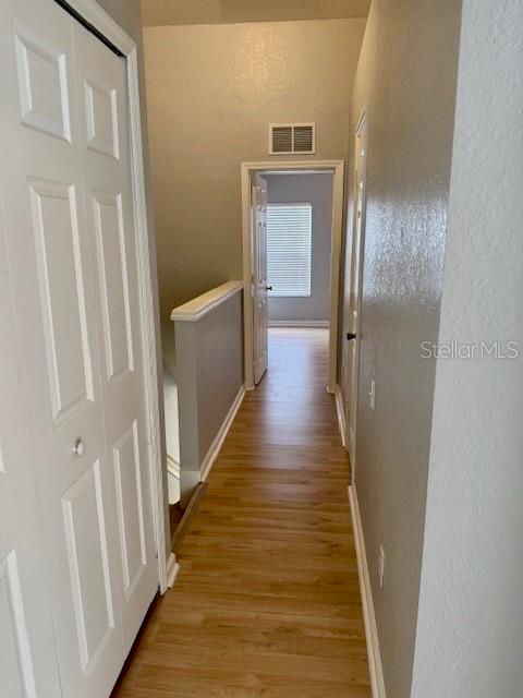 Image 19 of 23 For 719 Shropshire Loop 719