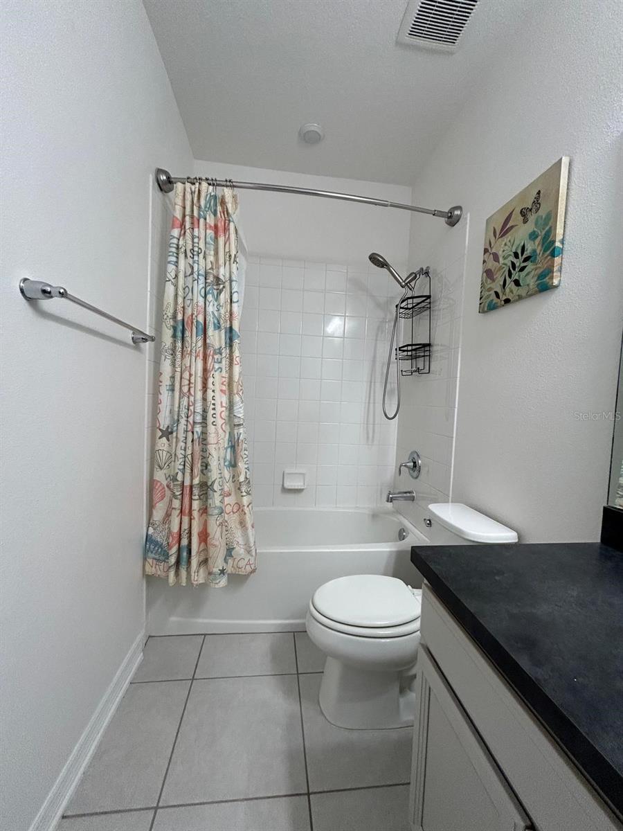 Image 12 of 43 For 4569 Dulwik Place