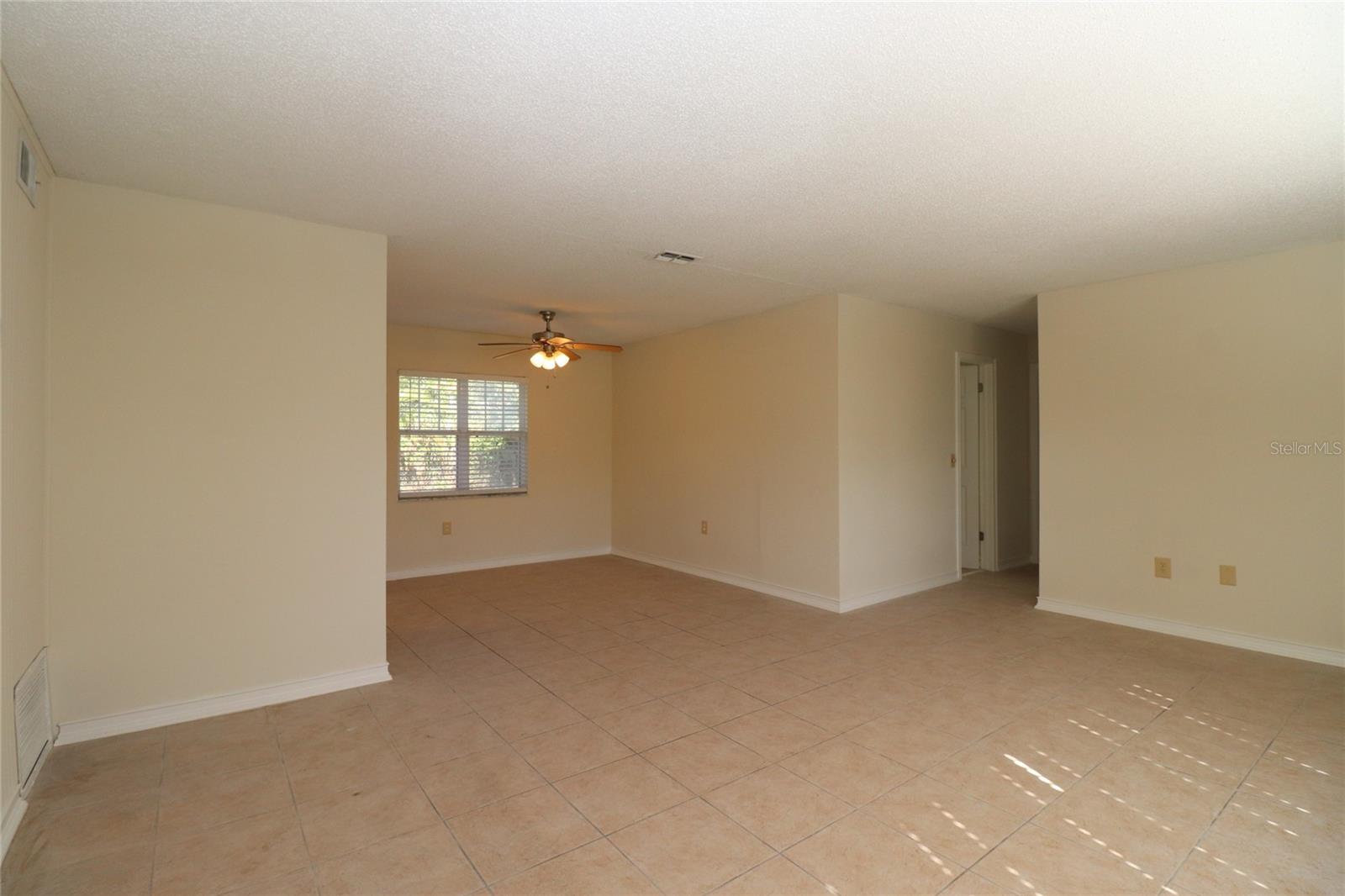 Image 5 of 17 For 3995 Macdonough Avenue