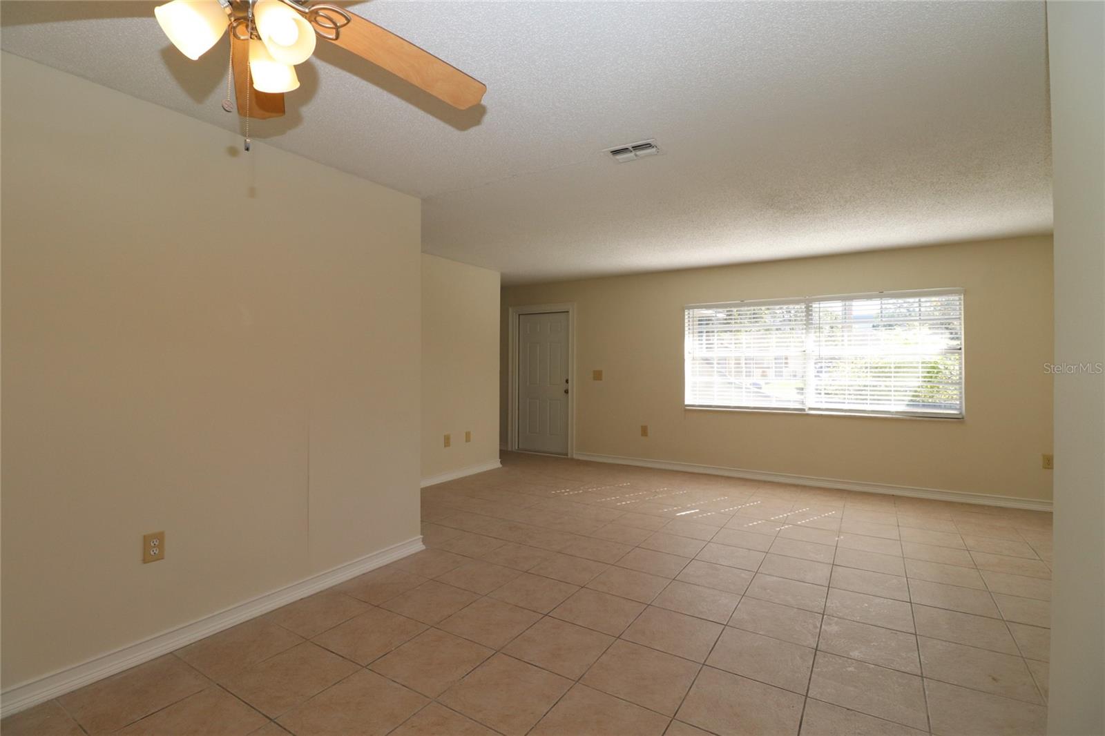 Image 7 of 17 For 3995 Macdonough Avenue