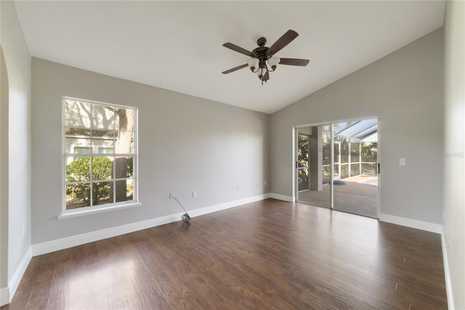 Image 13 of 25 For 620 Sunridge Woods Boulevard